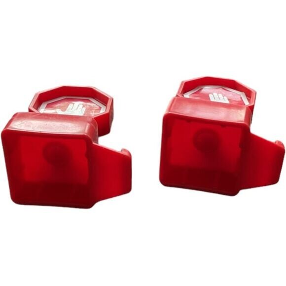 Fisher Price Geotrax Road Stop Yield Train Signs Airplane Lot of Two - Picture 4 of 6